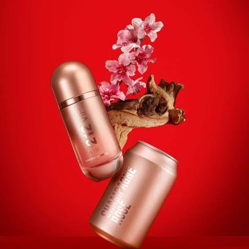 Carolina Herrera 212 VIP Rosé